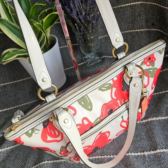 Coach Poppy Hallie Glam Tote Bag 23263 & Matching Wristlet – Limited Edition! 🌸 - Picture 11 of 12